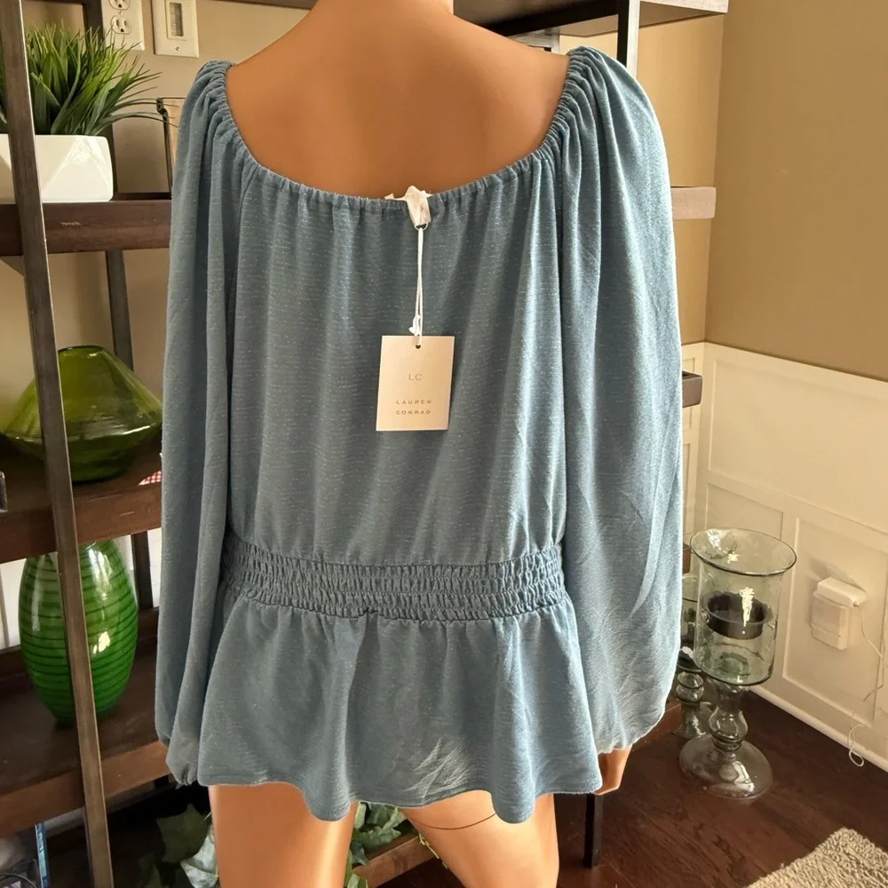 Lauren conrad XXL or 2x long sleeve lightweight top peplum stretchy blue silver - Picture 2 of 8